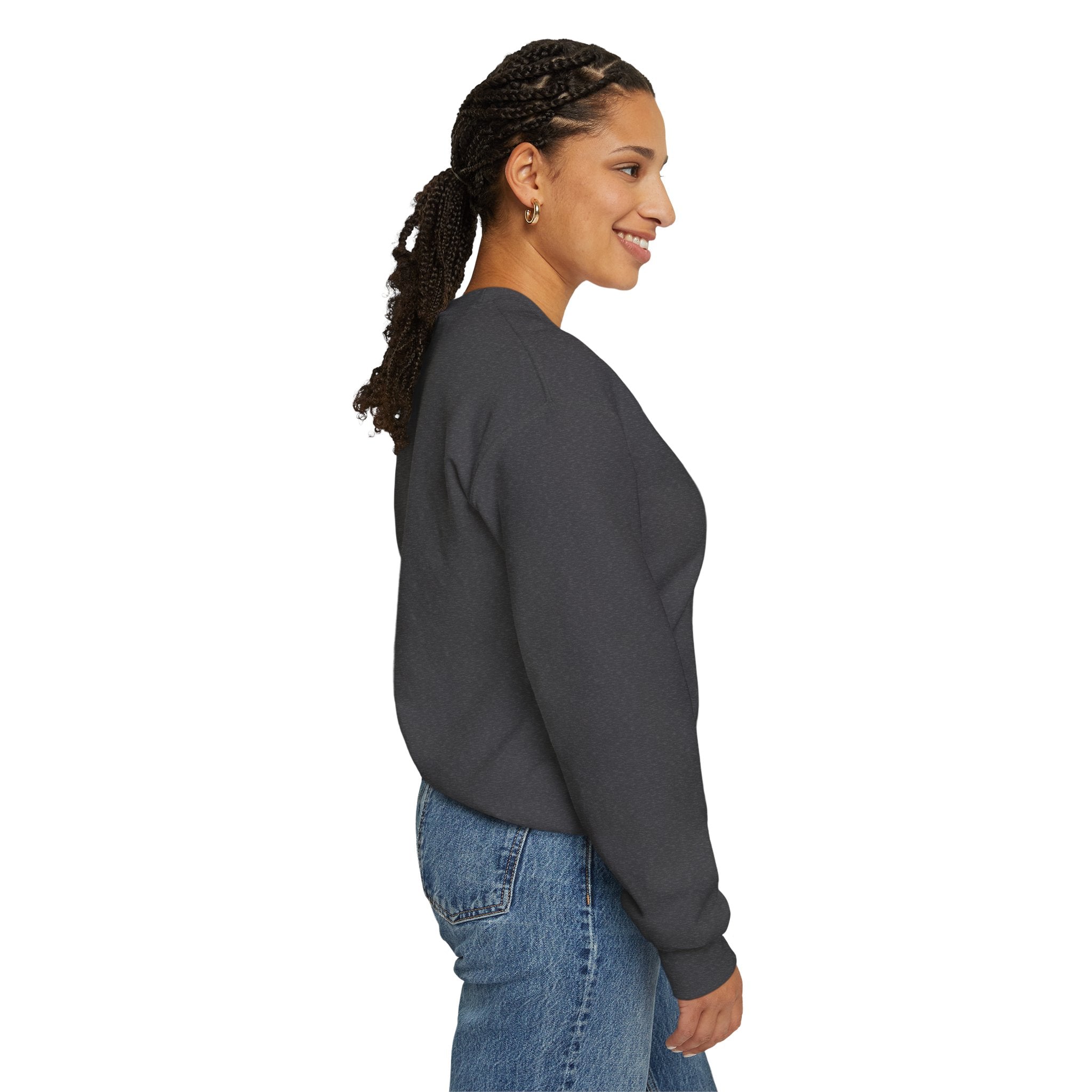 Classic White Crewneck Sweatshirt — Minimal Casual Pullover