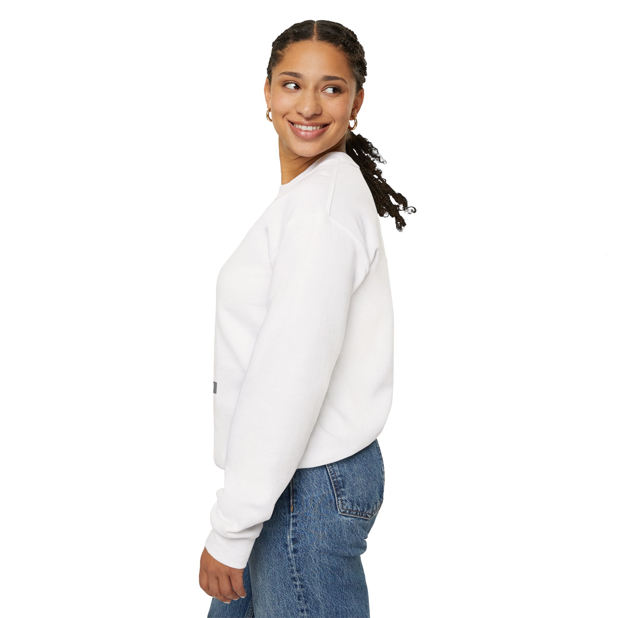 Classic White Crewneck Sweatshirt — Minimal Casual Pullover